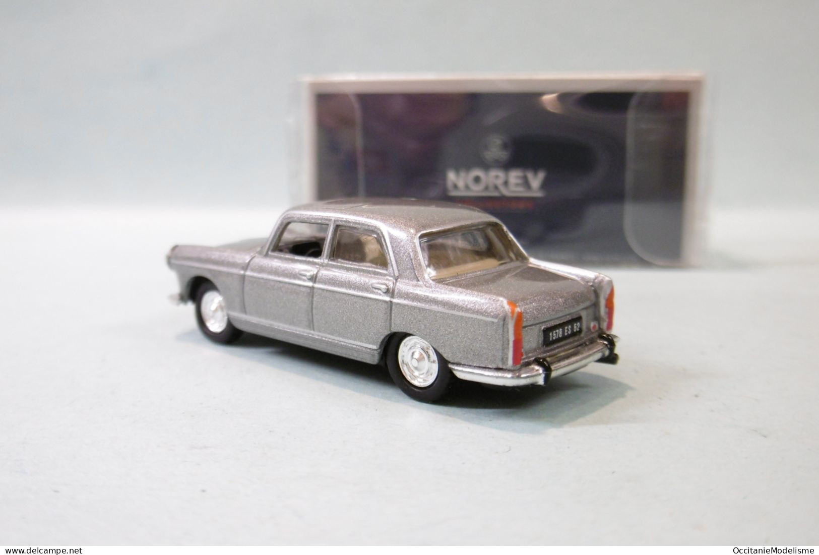 Norev - PEUGEOT 404 1968 Gris Métallisé Réf. 474449 Neuf NBO HO 1/87 - Baanvoertuigen