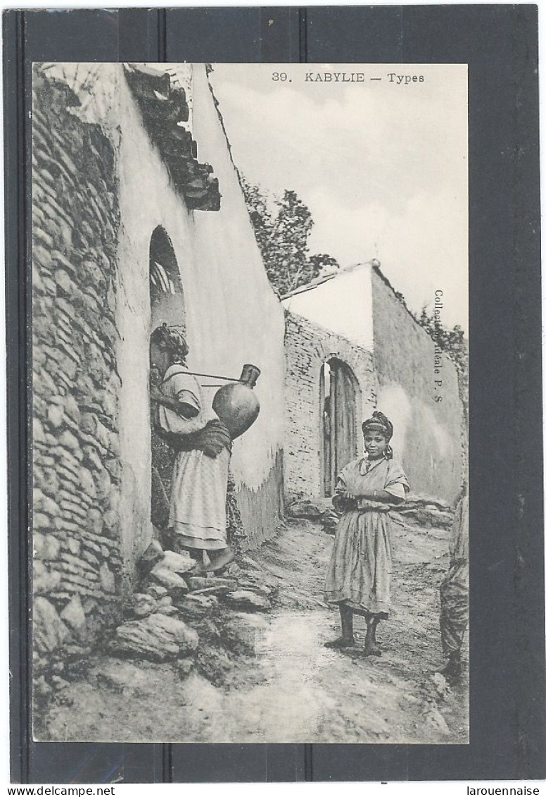 ALGÉRIE - KABYLIE - TYPES - Femmes