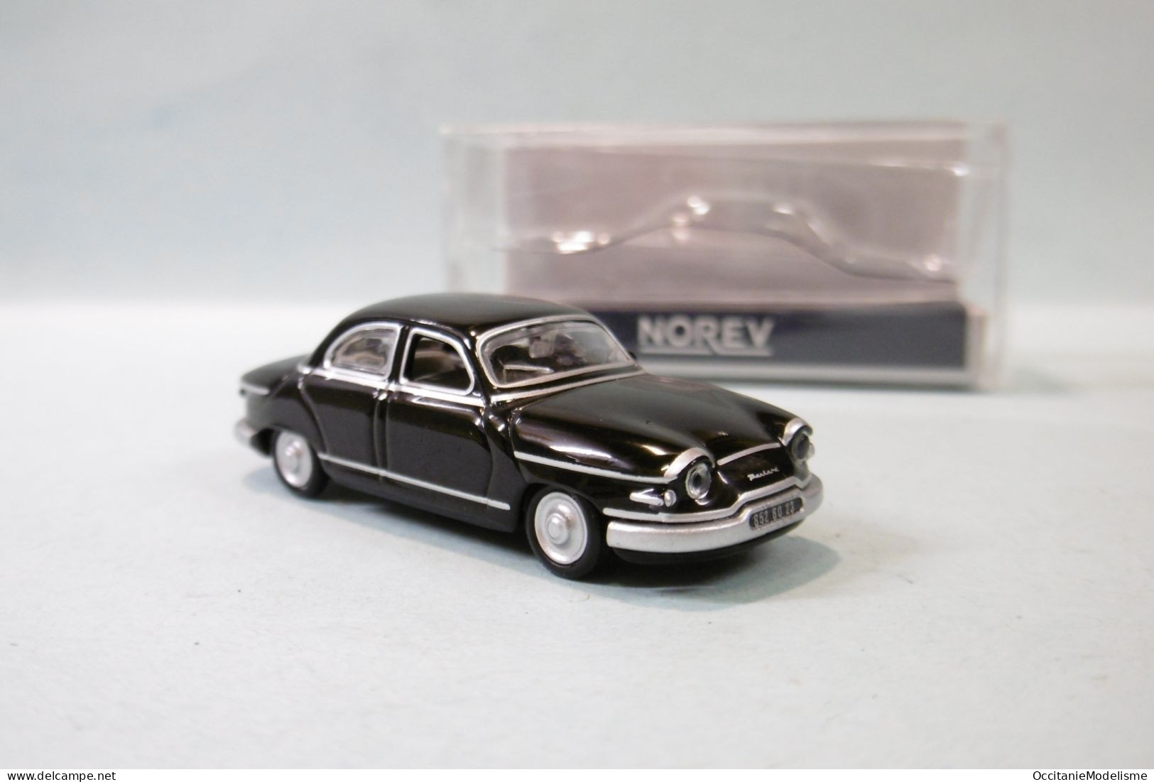 Norev - PANHARD PL 17 1962 Noir Réf. 451733 Neuf NBO HO 1/87 - Baanvoertuigen