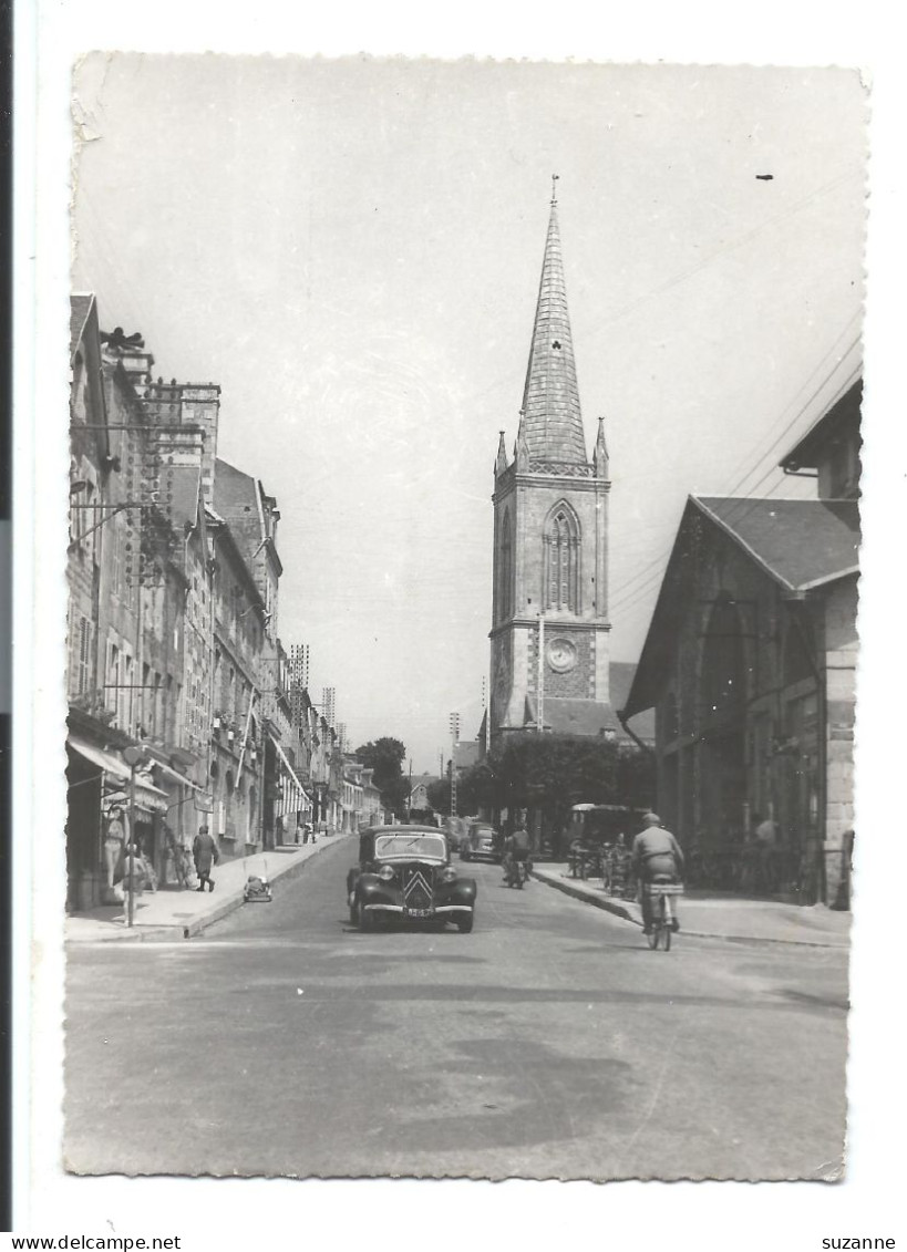 BRÉHAL - Manche - La Rue Principale Et L'Église - Vers 1954 - Brehal