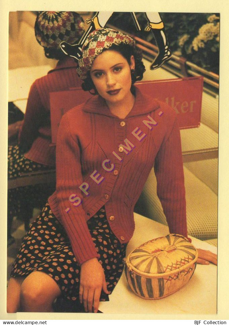 KOOKAI : Femme / Mannequin / Pin-Up / Printemps/Eté 1992 (voir Scan Et Description) - Pin-Ups