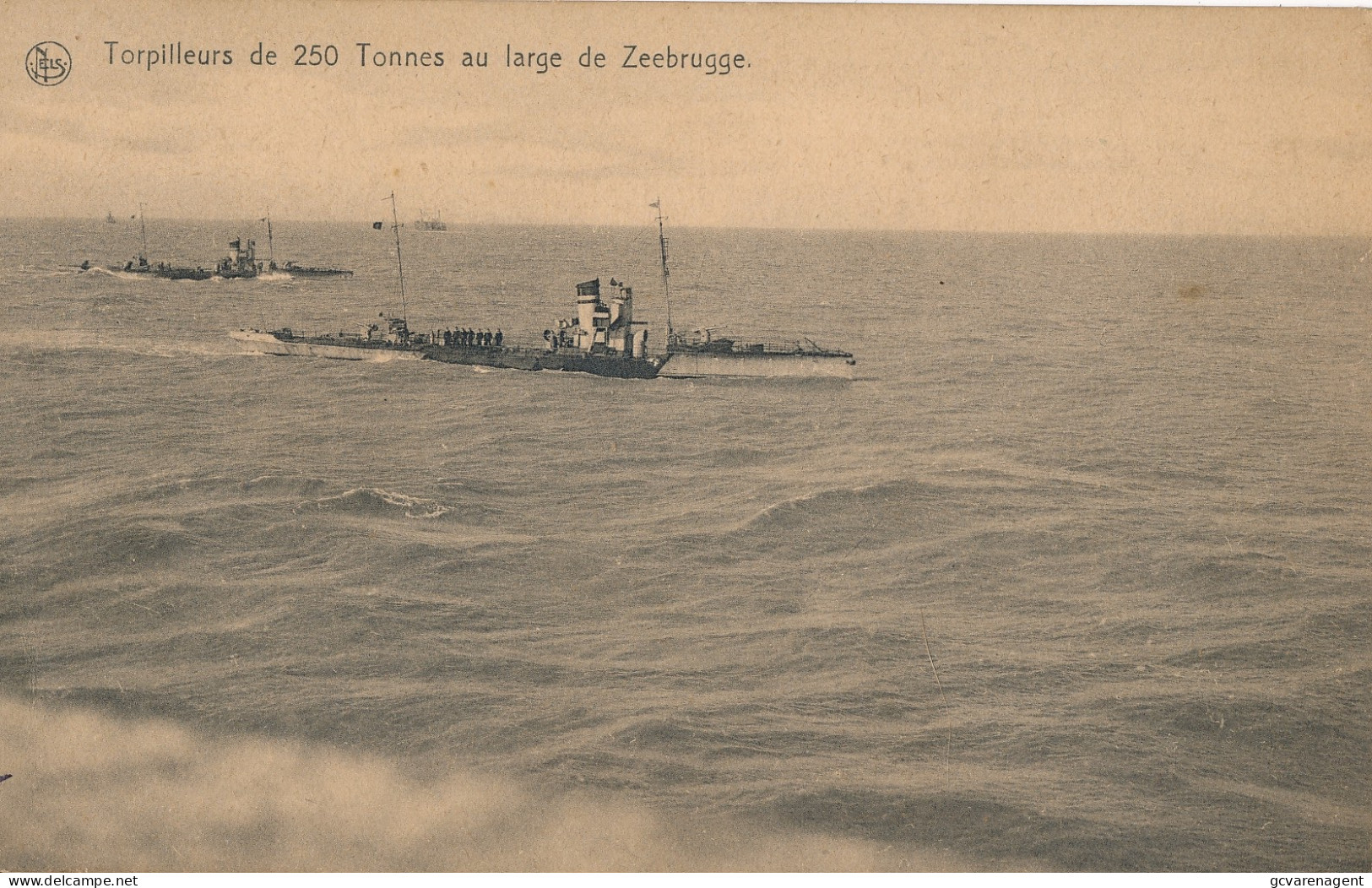 TORPILLEURS DE 250 TONNES AU LARGE DE ZEEBRUGGE - Submarinos