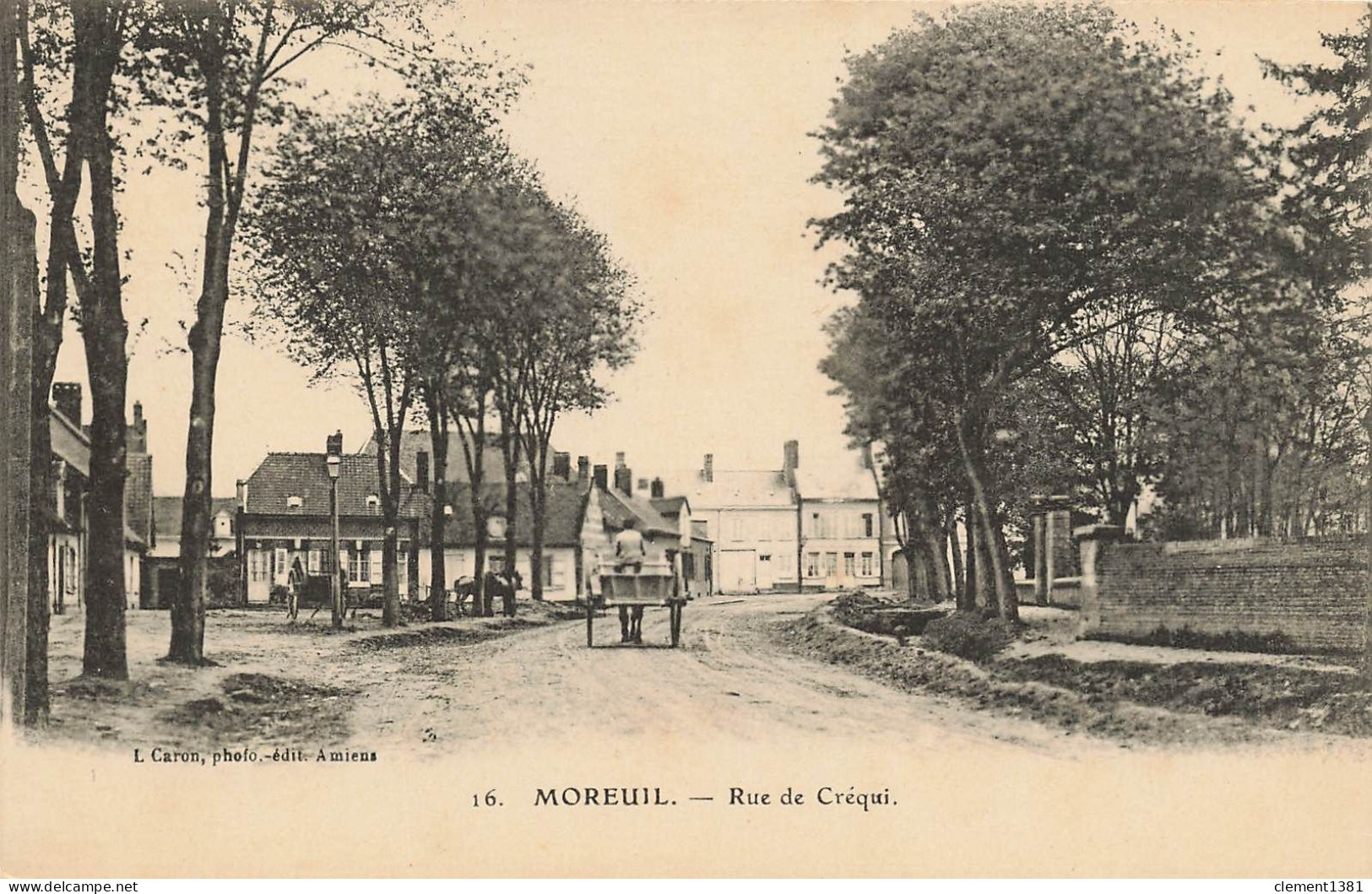 Moreuil Rue De Crequi Edition Caron - Moreuil