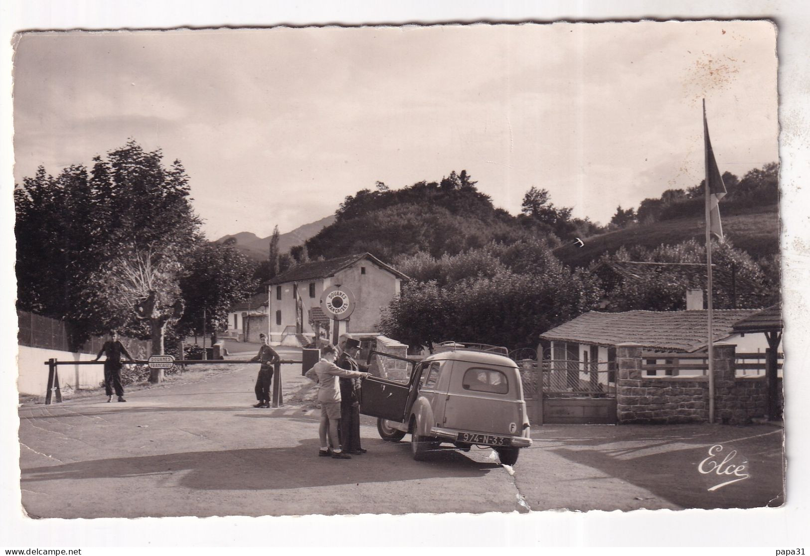 La Visite De La Douane Au Poste-Frontière De DANCHARIA - Dogana