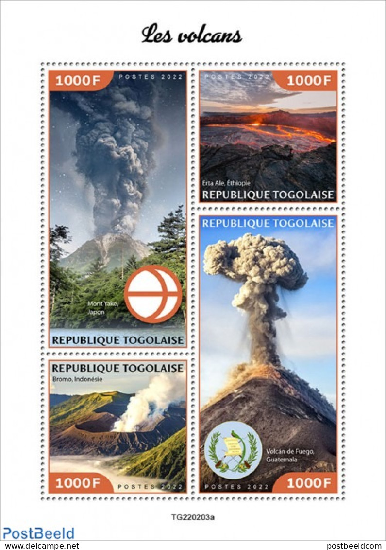 Togo 2022 Volcanoes, Mint NH, Nature - Sport - Mountains & Mountain Climbing - Bergsteigen