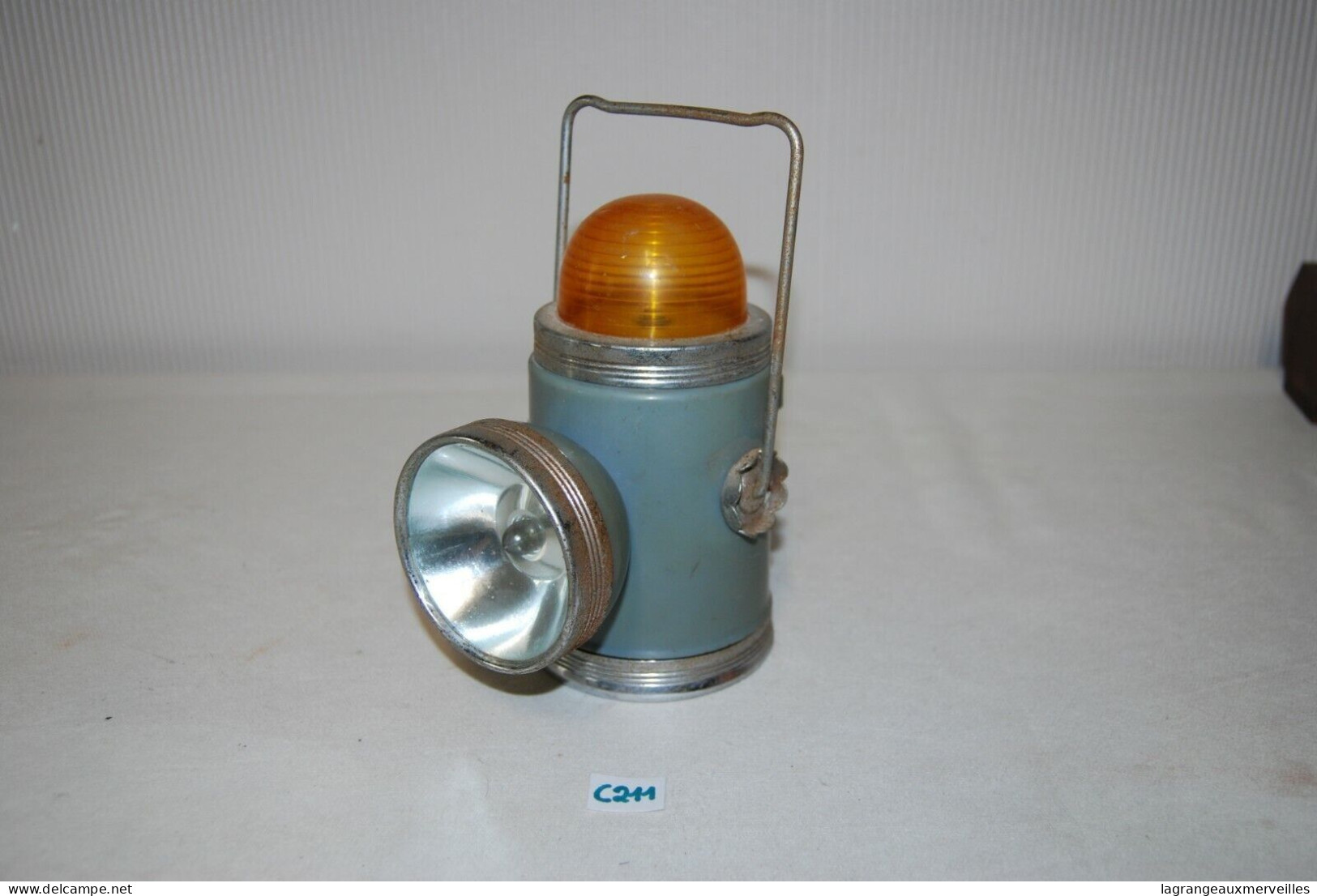 C211 Ancienne Petite Lampe De Secours - VIDOR - Chemin De Fer - Chemin De Fer