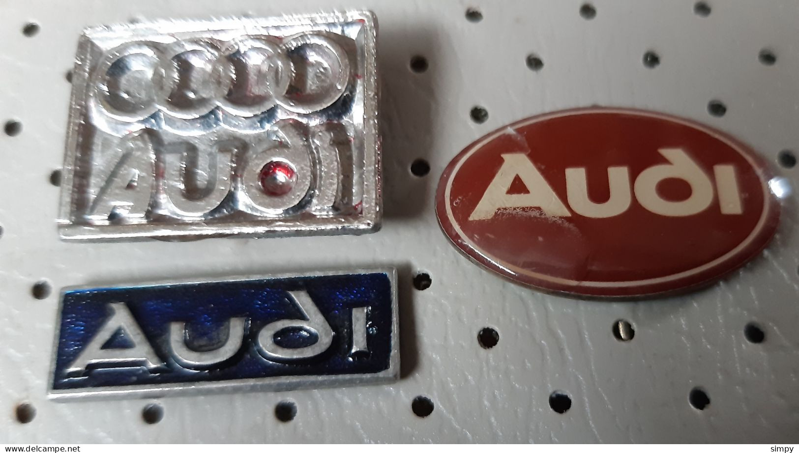 Audi  Car Logo Vintage Pins - Audi