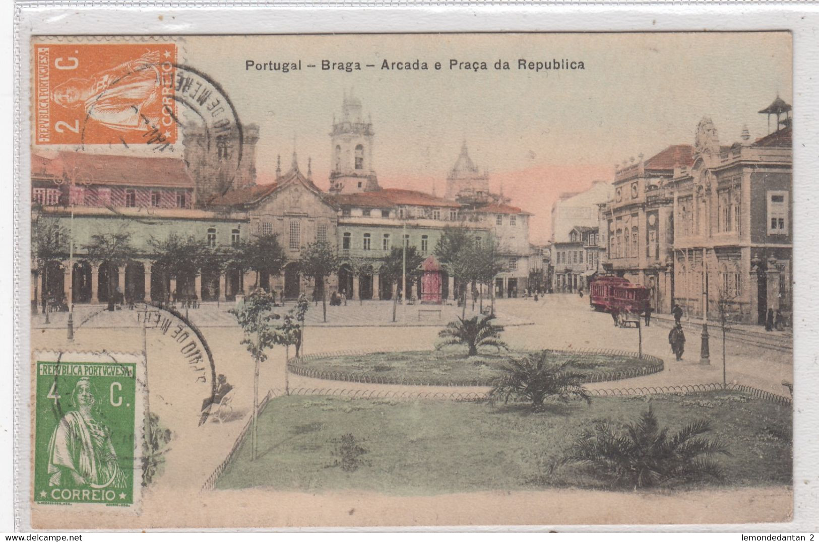 Braga. Arcada E Praça Da Republica. * - Braga