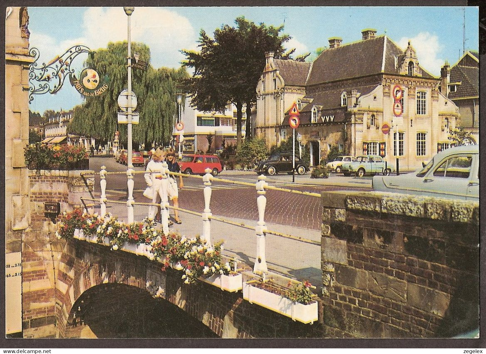 Valkenburg (L) Th. Dorrenplein Met Spaans Leenhof - VVV, 'Huis Aan De Brug' - Valkenburg