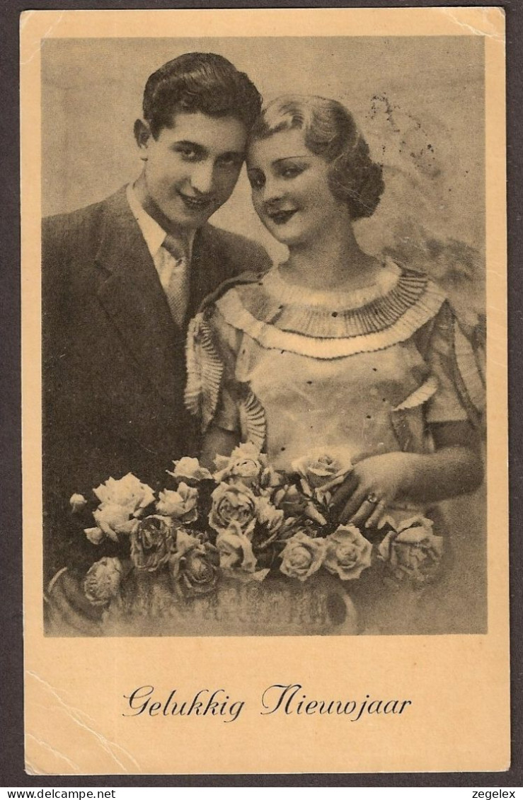1940 - Un Couple Romantique Vous Souhaite Une Bonne Année. - Paare