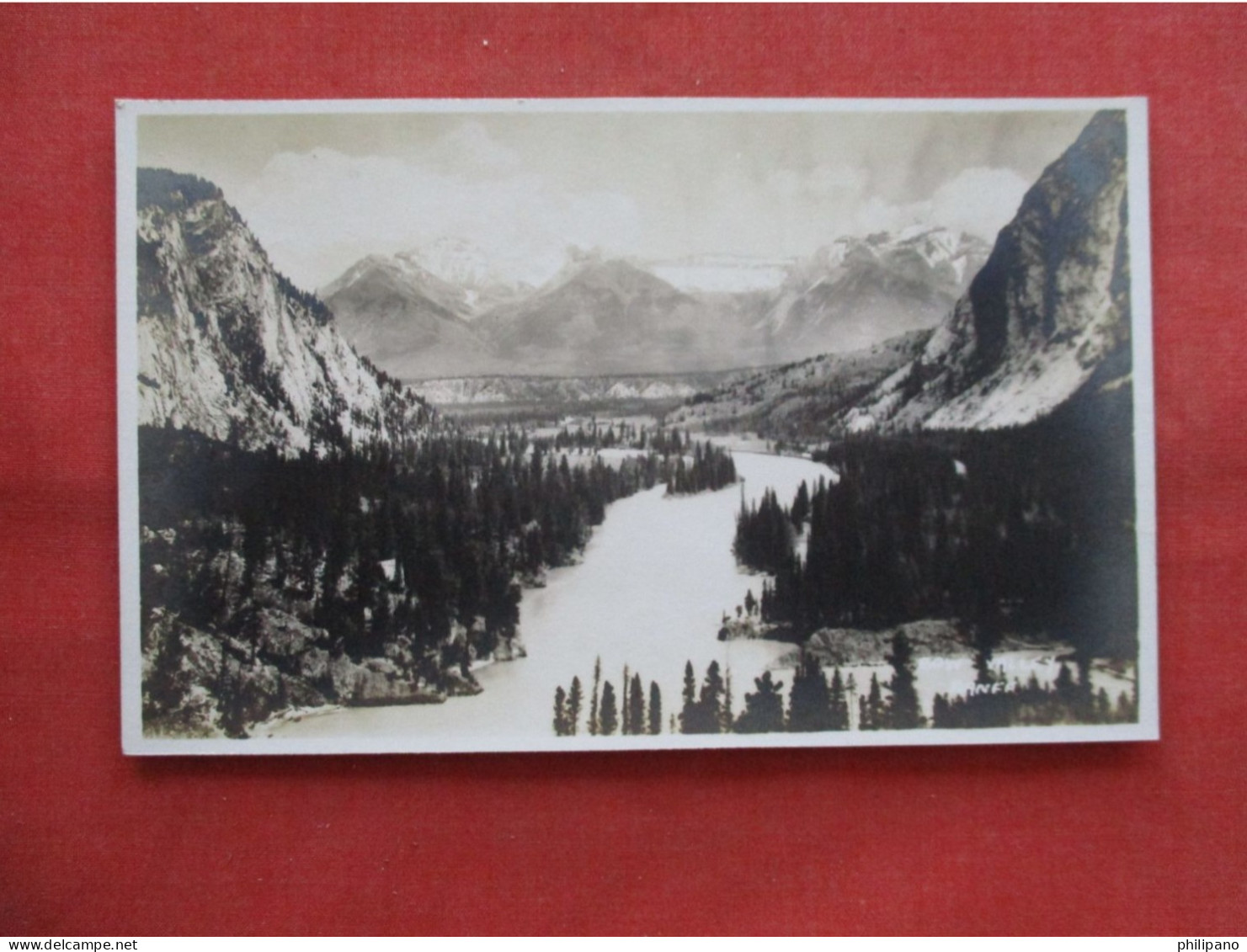 RPPC.  ALBERTA CANADA BANFF BYRON HARMON RP BOW VALLEY Ref 6365 - Banff