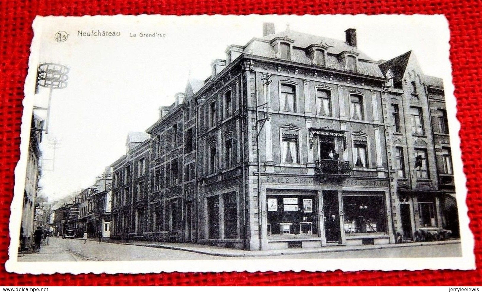 NEUFCHÂTEAU  -  La Grand' Rue - Neufchateau