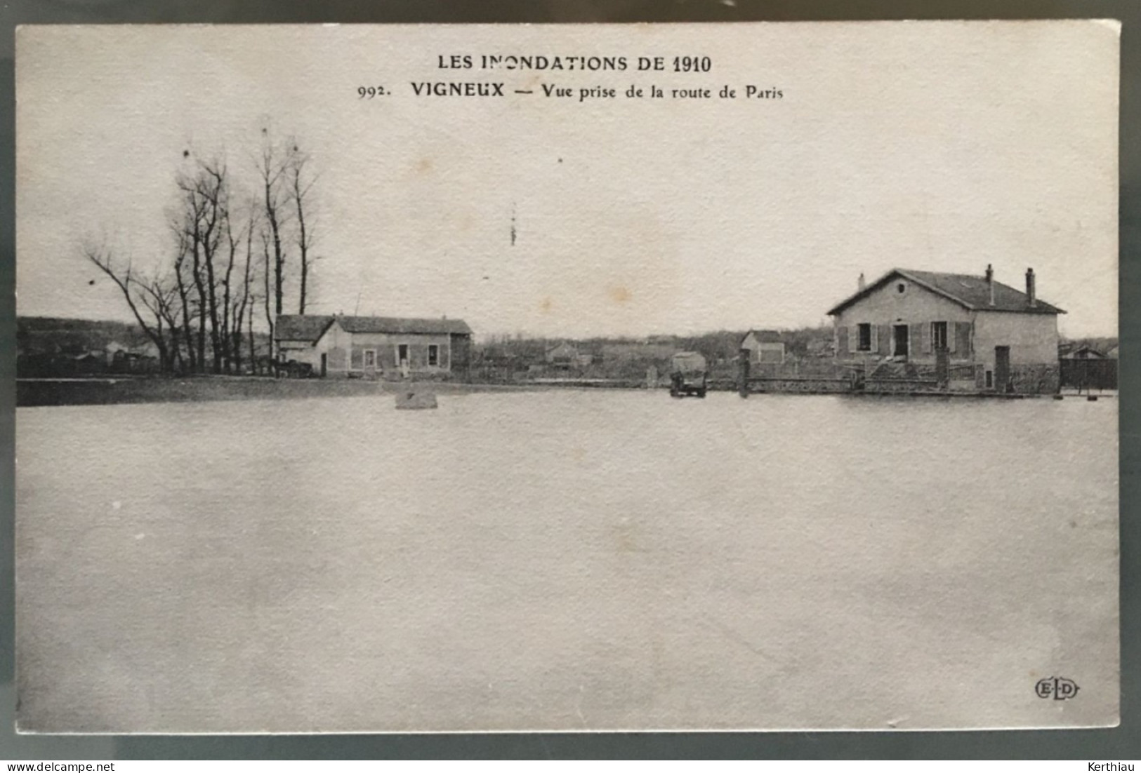 Vigneux - Les inondations de 1910 - 5 CPA avec vues différentes, dont 2 animées. Non circulées