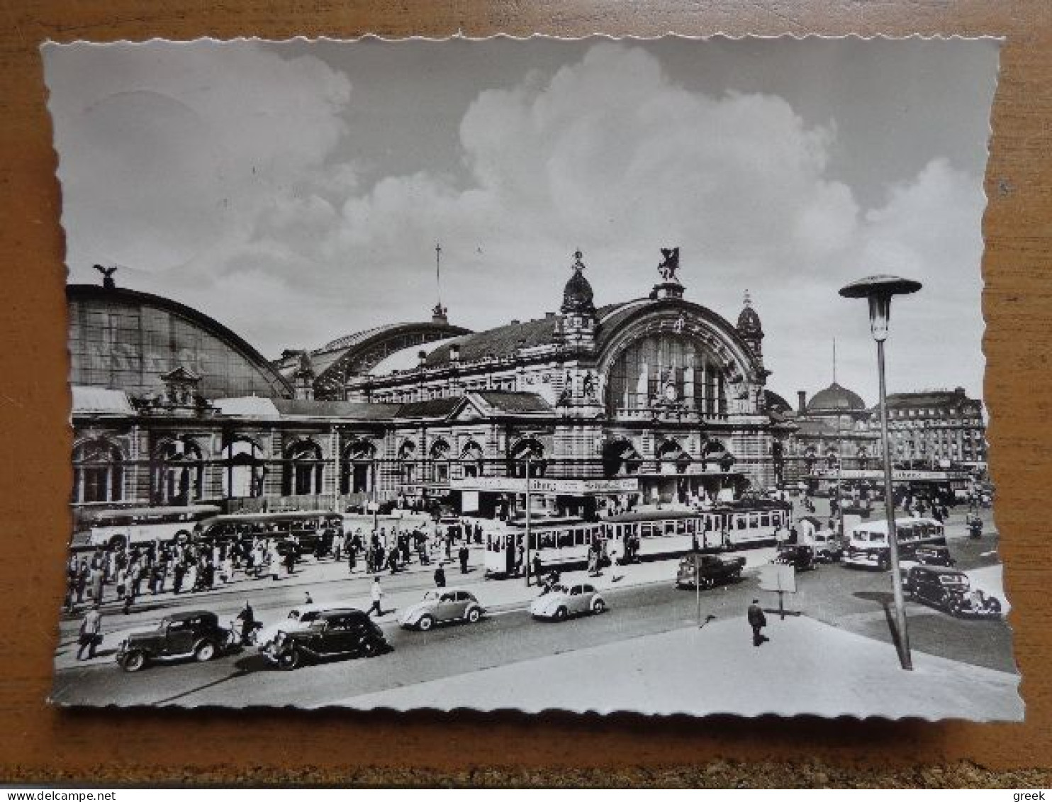 Station, Gare, Bahnhof / Frankfurt A Main, Hauptbahnhof --> Written - Stazioni Senza Treni
