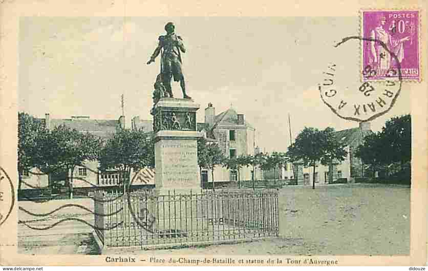 29 - Carhaix - Place Du Champ De Bataille Et Statue De La Tour D'Auvergne - Oblitération Ronde De 1936 - CPA - Voir Scan - Carhaix-Plouguer