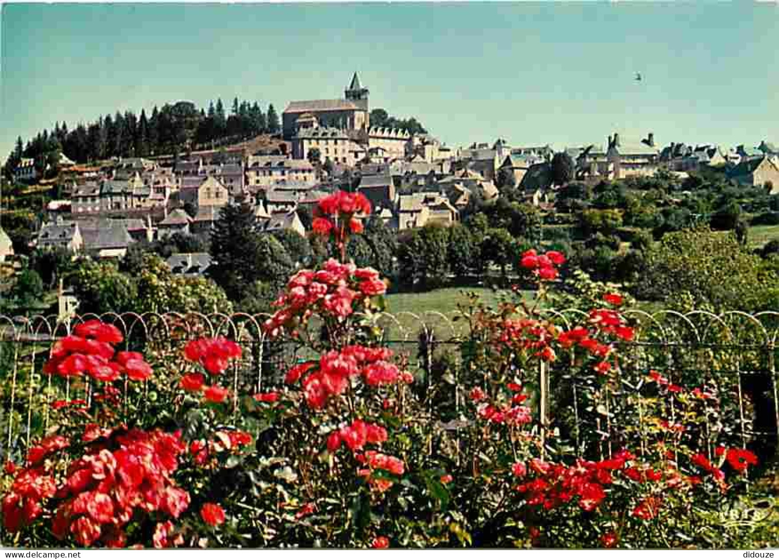 12 - Laguiole - Vue Générale - Carte Neuve - CPM - Voir Scans Recto-Verso - Laguiole