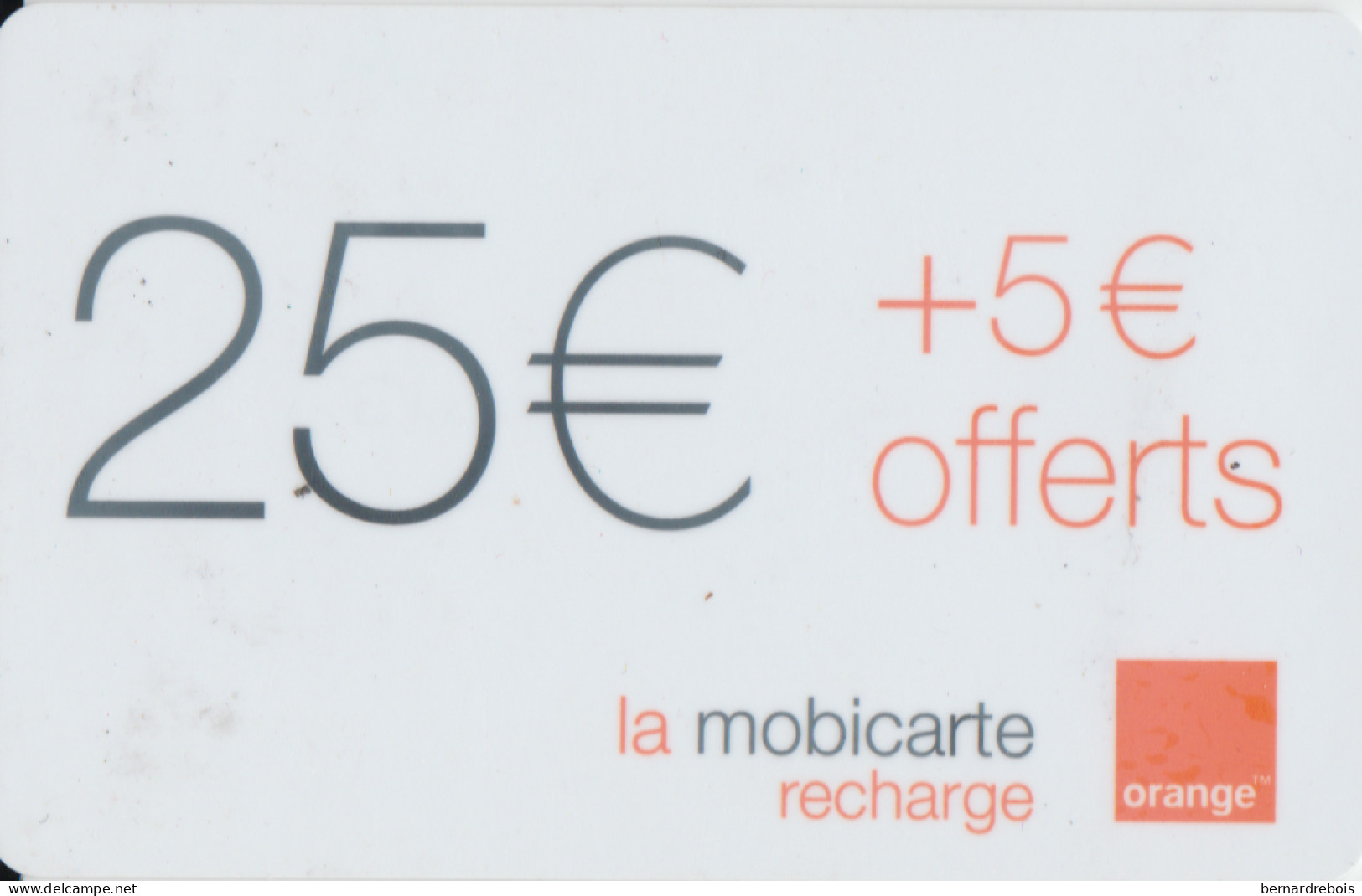 TC19 - 3 RECHARGES MOBICARTE 25+5 € Differents Modèles Pour 1 € - Tchéquie