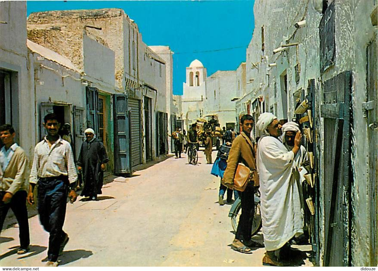 Algérie - El Oued - Rue Du Souk - Scènes Et Types - CPM - Carte Neuve - Voir Scans Recto-Verso - El-Oued