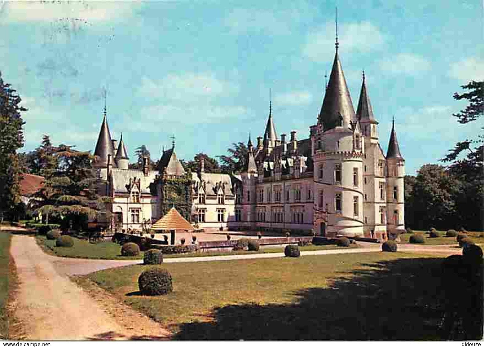 58 - Pouilly Sur Loire - Le Château Du Nozet - CPM - Voir Scans Recto-Verso - Pouilly Sur Loire