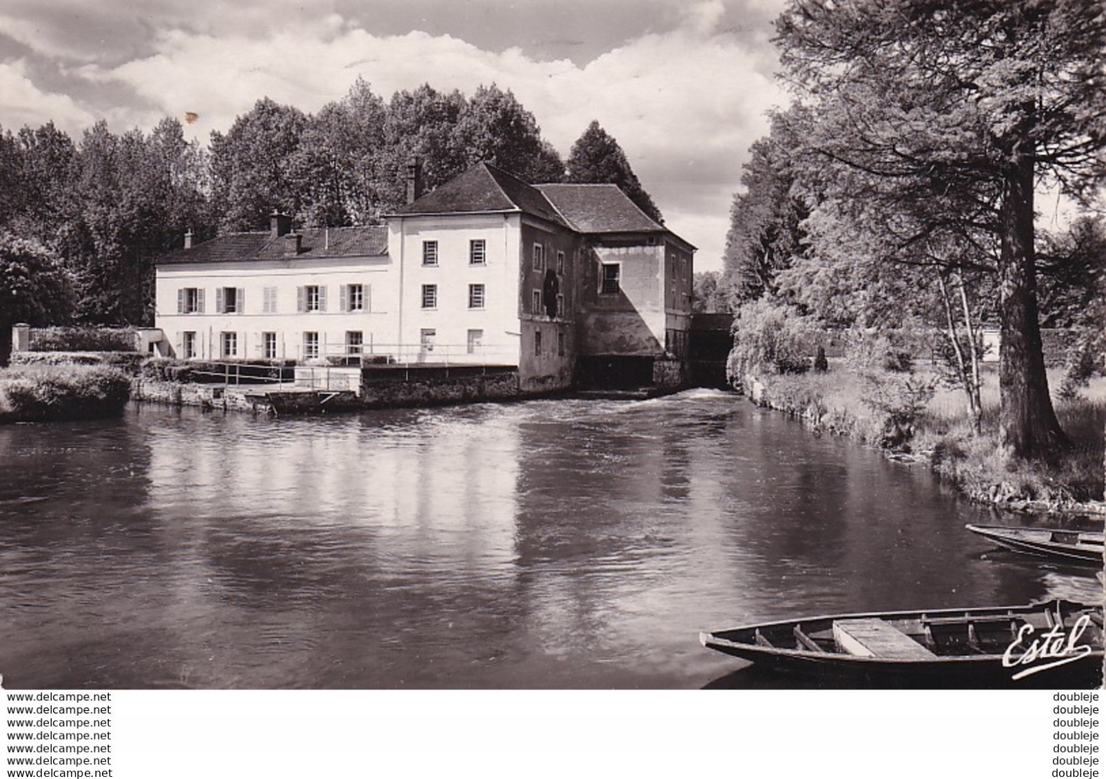 D91 MENNECY  L'Essonne Au Moulin D'Ormoy - Mennecy