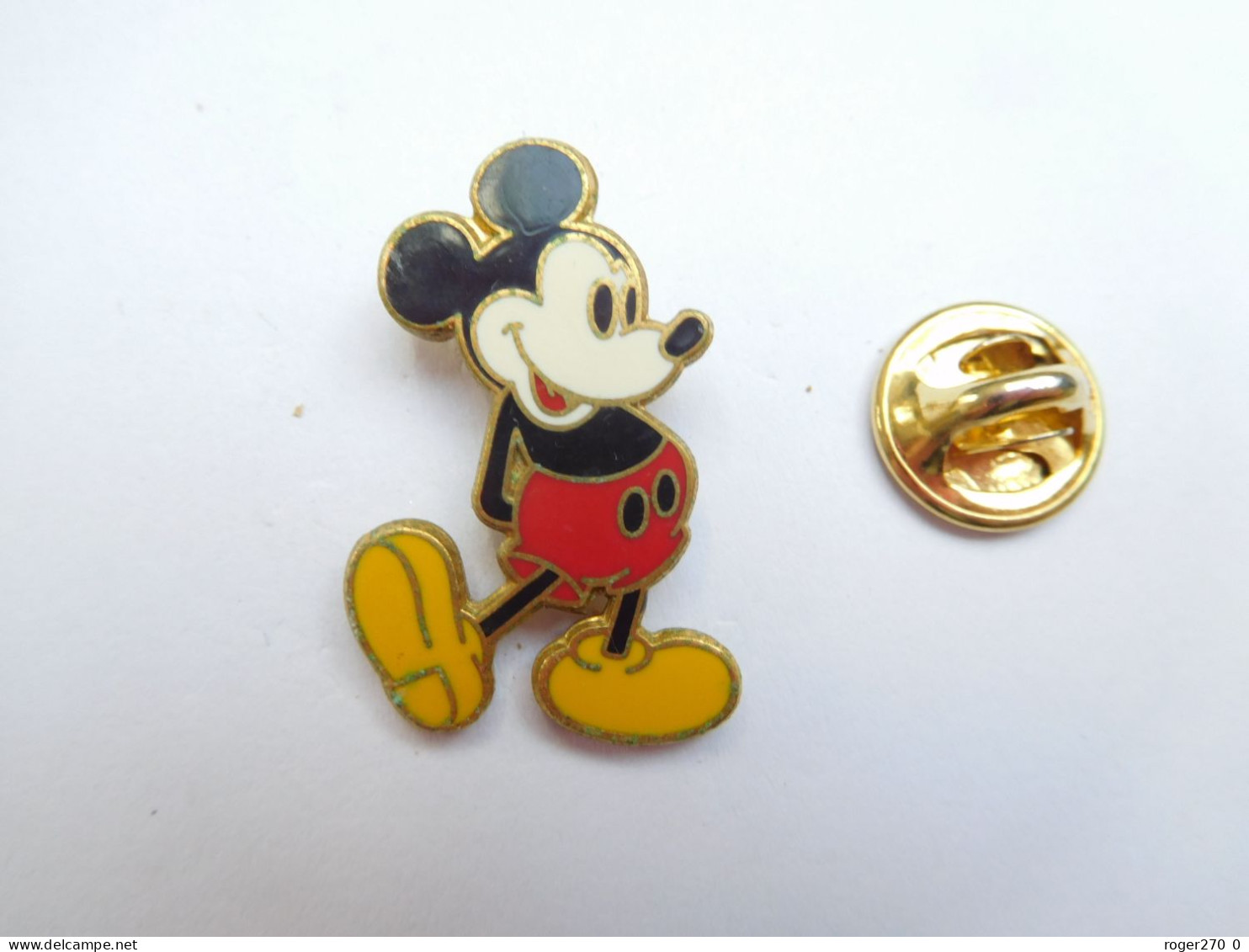 Beau Pin's En EGF , Disney , Mickey , Doré , Signé Disney - Disney