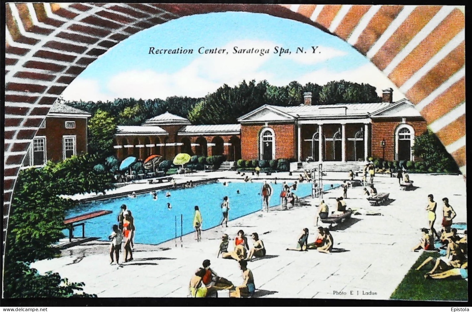 ► Recreation Center, Pool Piscine   Saratoga Springs N.Y.       POst Card    From Folder  Depliant 1940s - Saratoga Springs