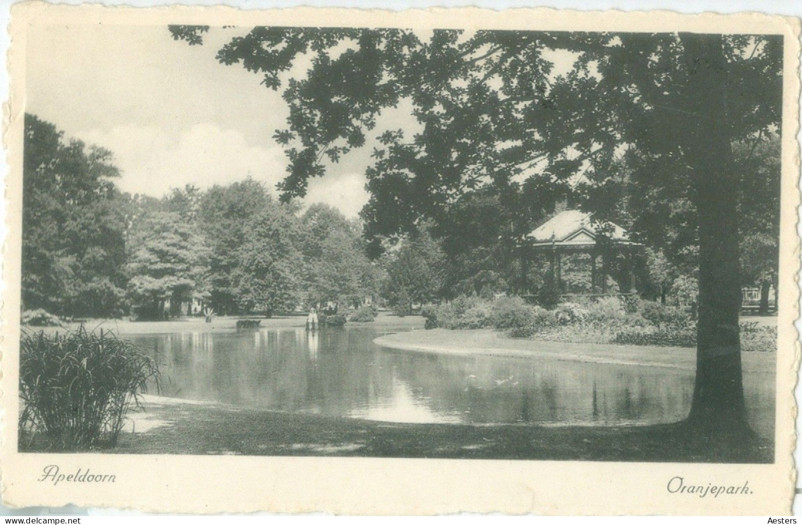 Apeldoorn 1943; Oranjepark (muziektent) - Gelopen. (Rembrandt - Utrecht) - Apeldoorn