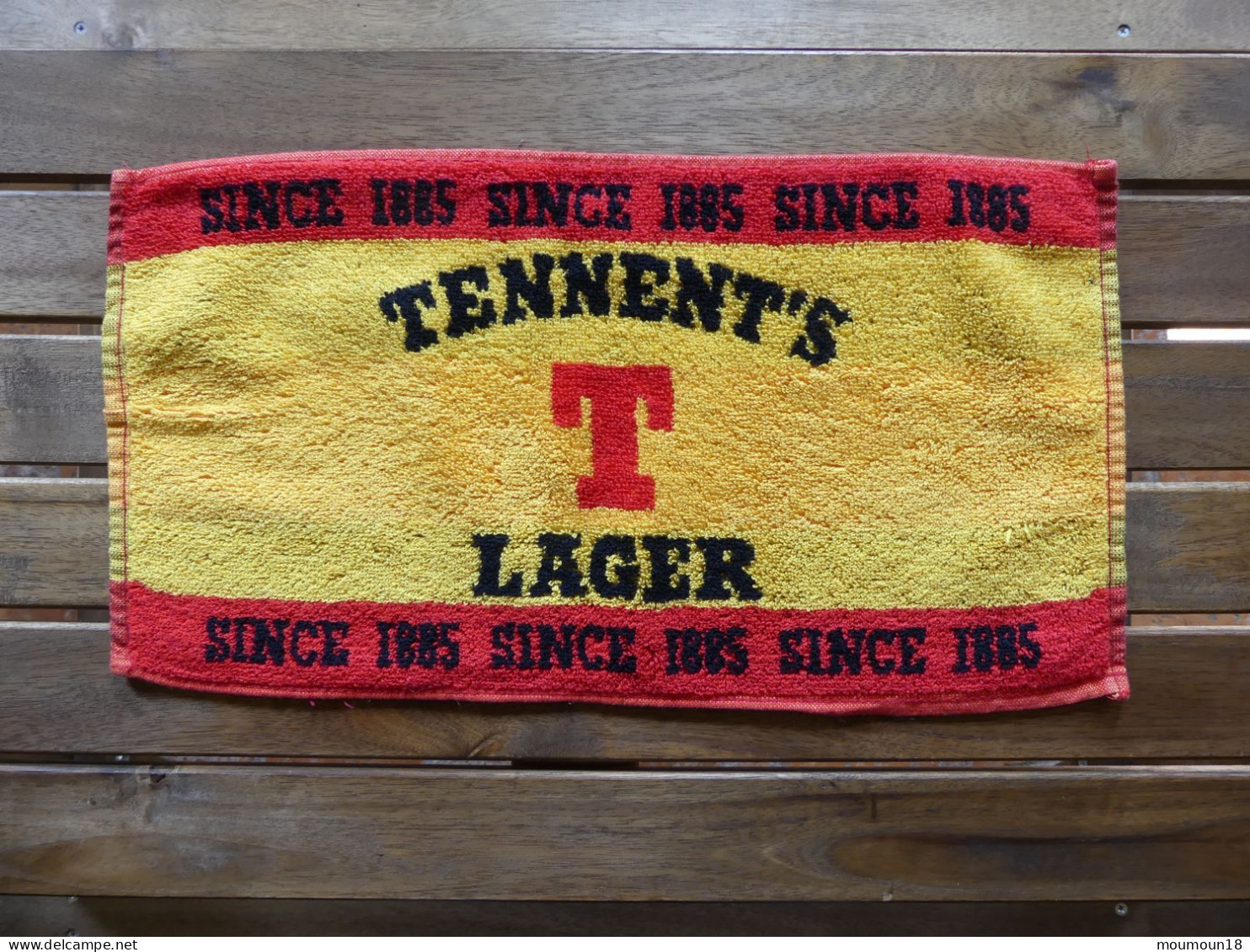 Serviette De Bar T Tennent's Larger Since 1885 - Serviettes Publicitaires