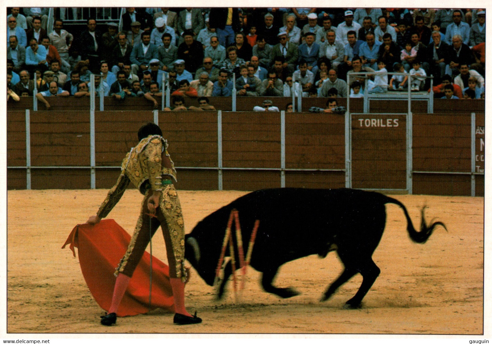 CPM - CORRIDA - Photo P.Gonzales (Région TOLÈDE / ILLESCAS)... Edition La Cigogne - Sonstige & Ohne Zuordnung