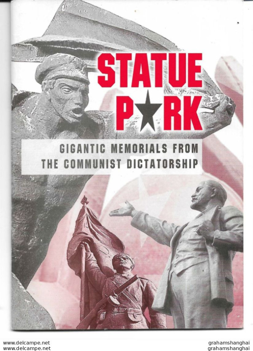Statue Park - Gigantic Memorials From The Communist Dictatorship Budapest Hungary Guide Book Photos - 1950-Maintenant