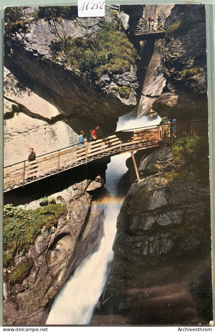 Trümmelbachschlucht Bei Lauterbrunnen (16'252) - Lauterbrunnen