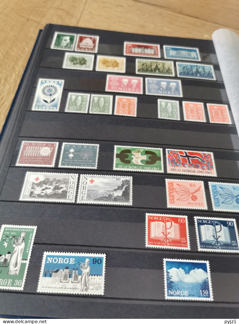 Norway 1945-1998 MNH in stockbook.