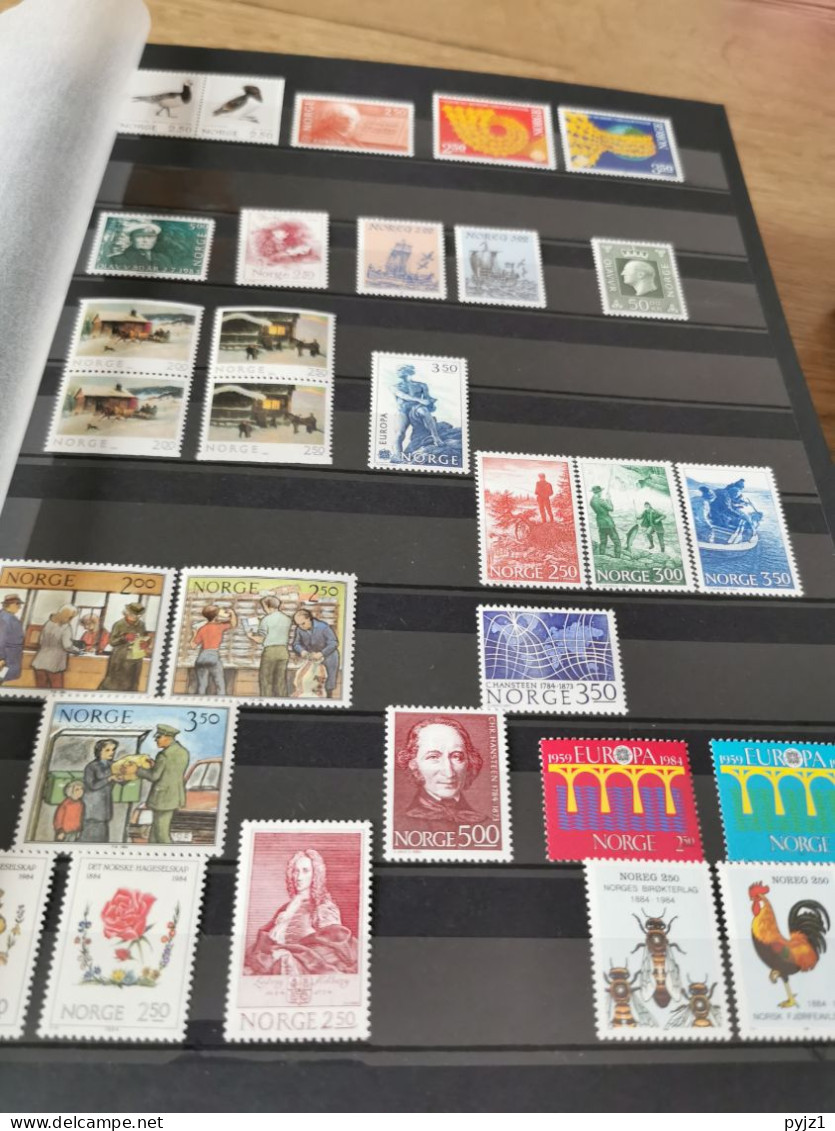 Norway 1945-1998 MNH in stockbook.