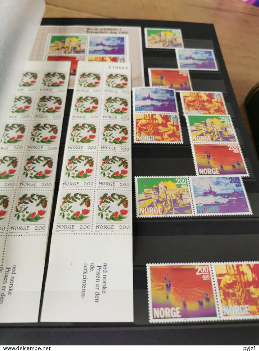 Norway 1945-1998 MNH in stockbook.