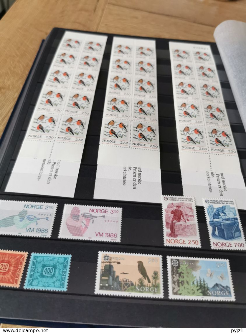 Norway 1945-1998 MNH in stockbook.