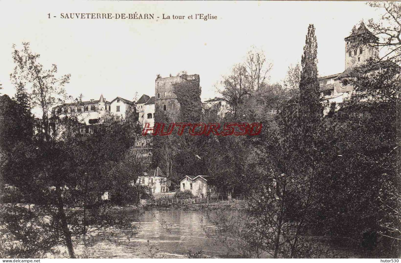 CPA SAUVETERRE DE BEARN - PYRENEES ATLANTIQUES - LA TOUR DE L'EGLISE - Sauveterre De Bearn