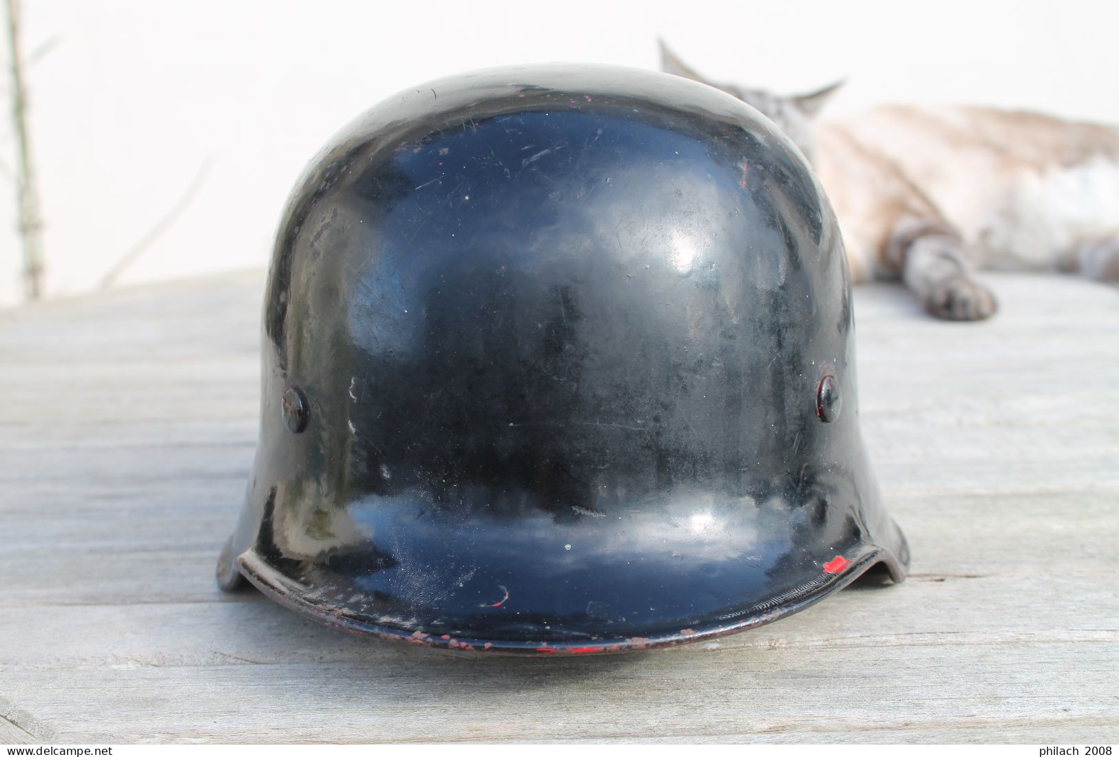 Casque De La Police Allemande WW2 Et Après - Cascos