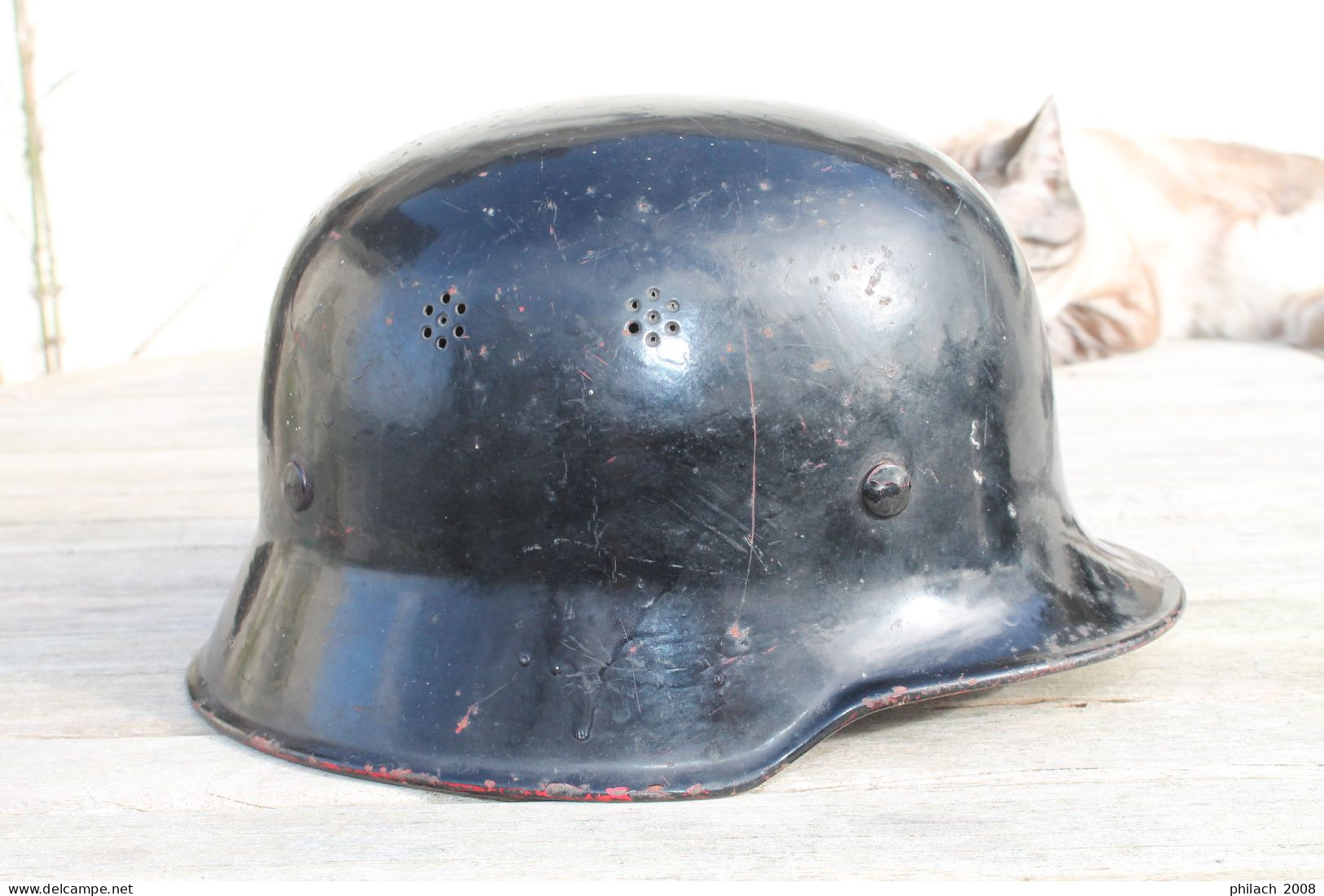 Casque De La Police Allemande WW2 Et Après - Copricapi