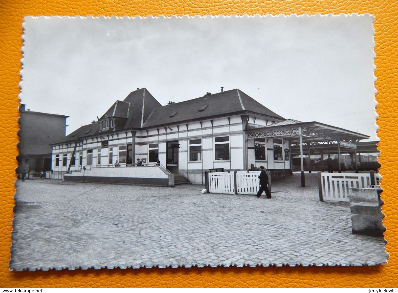 LUTTRE  -  La Gare - Pont-à-Celles