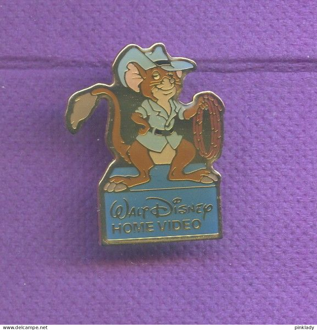 Rare Pins Walt Disney Home Video Q622 - Disney