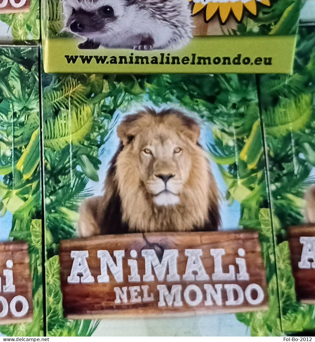 ANIMALI NEL MONDO Leone Scimmia Box 50 Bustine FOL. BO.2014 - Otros & Sin Clasificación