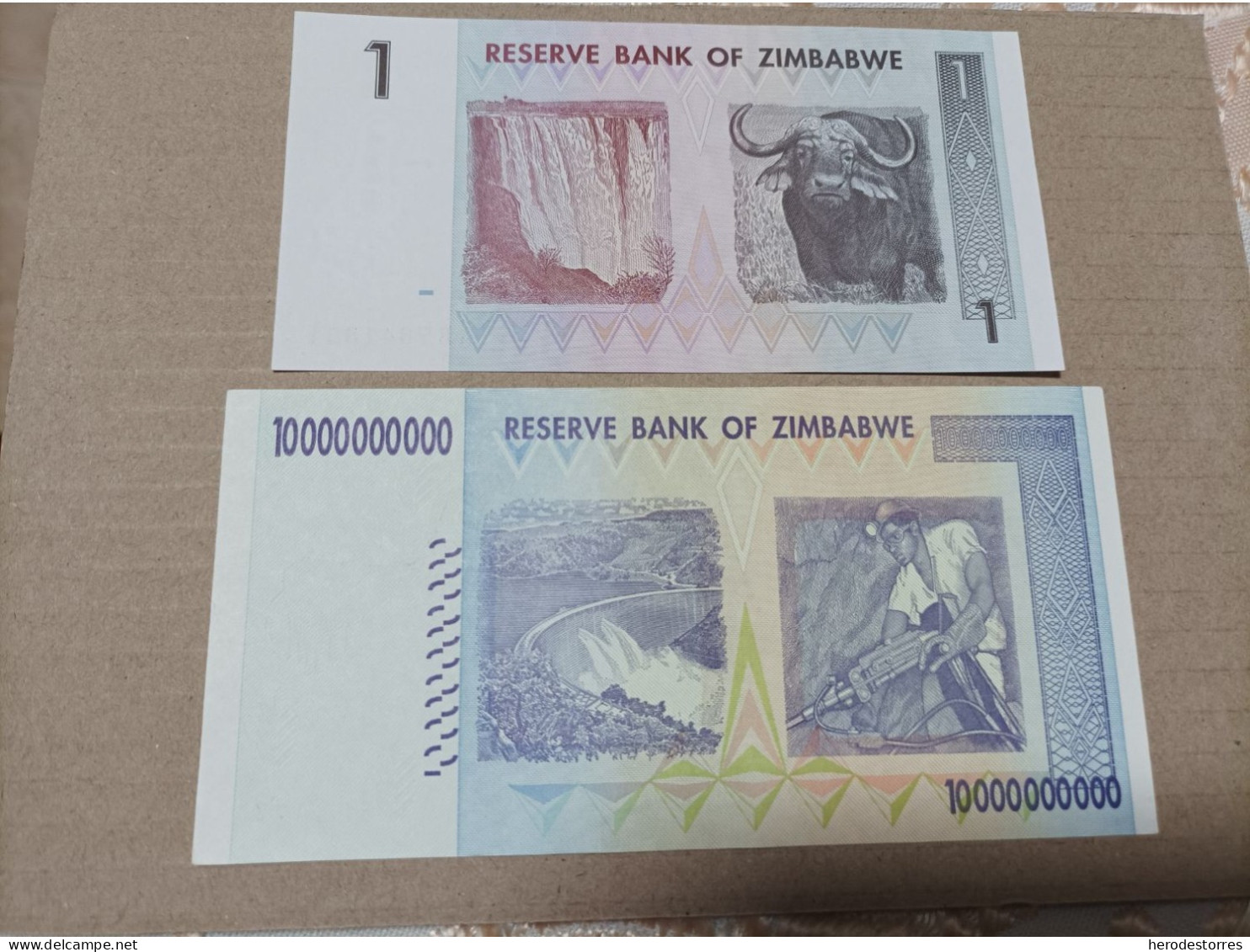 Billetes Zimbabwe, 10000000000 Billones De Dólares Y Dolar, Serie AA Y AE, Año 2008 Y 7, UNC - Zimbabwe