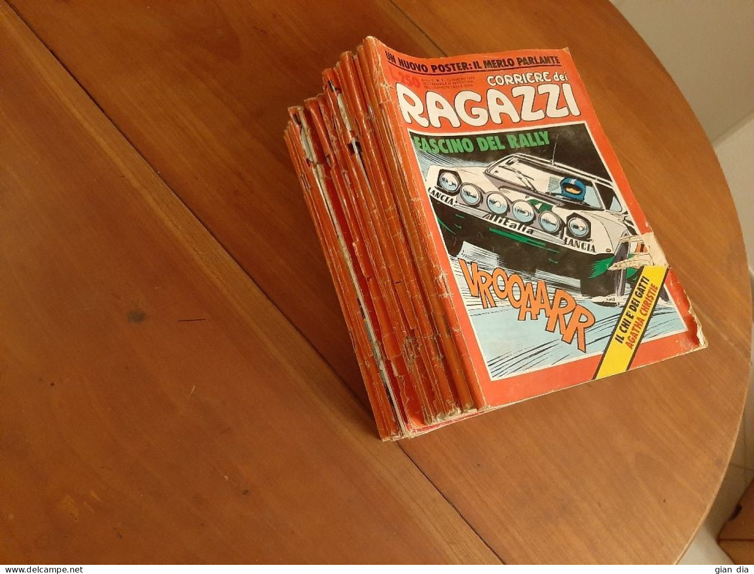 CORRIERE DEI RAGAZZI.Corsera.1976.Lotto Di 24.Inserti.MANARA. MANIFESTI SQUADRE CALCIO .SEQUENZA - Corriere Dei Piccoli