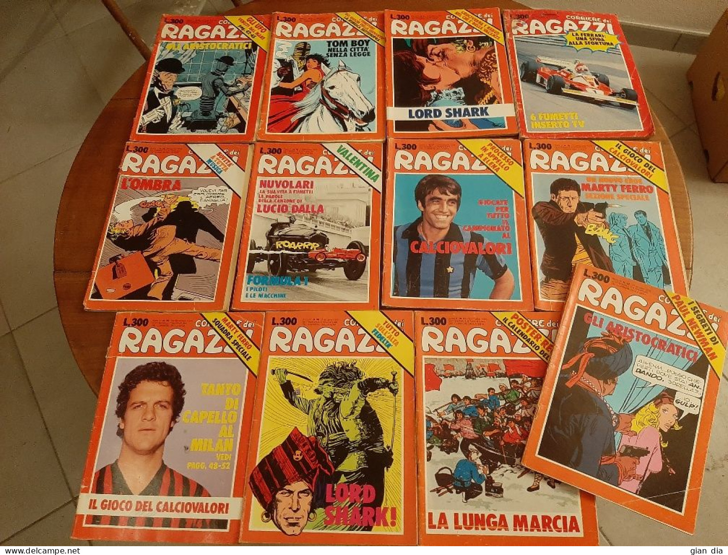 CORRIERE DEI RAGAZZI.Corsera.1976.Lotto Di 24.Inserti.MANARA. MANIFESTI SQUADRE CALCIO .SEQUENZA - Corriere Dei Piccoli