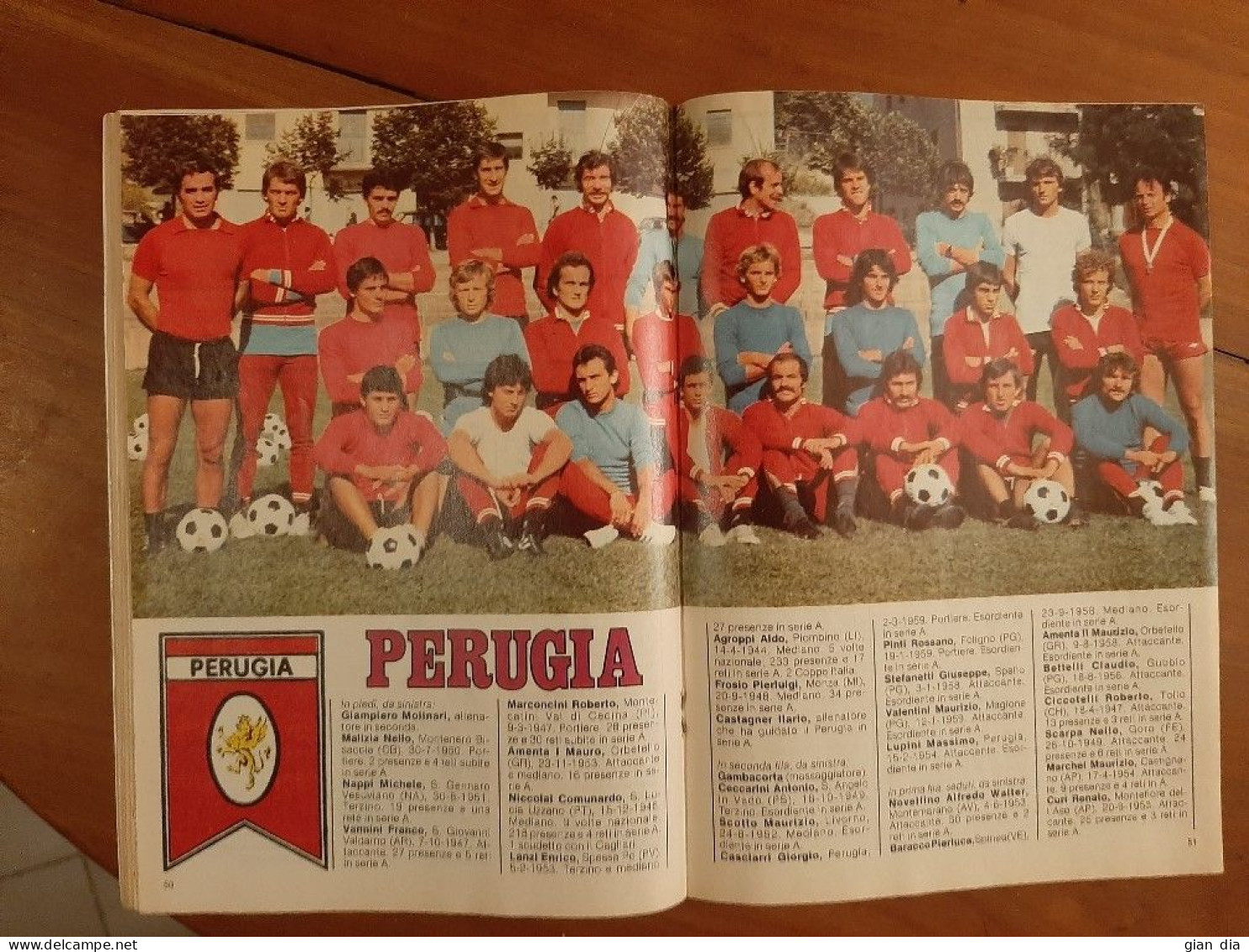 CORRIERE DEI RAGAZZI.Corsera.1976.Lotto di 24.Inserti.MANARA. MANIFESTI SQUADRE CALCIO .SEQUENZA