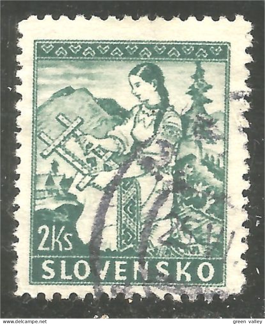 810 Slovensko Slovakia 1939 Textile Embroidery Dentelle Broderie (SLK-40) - Textile