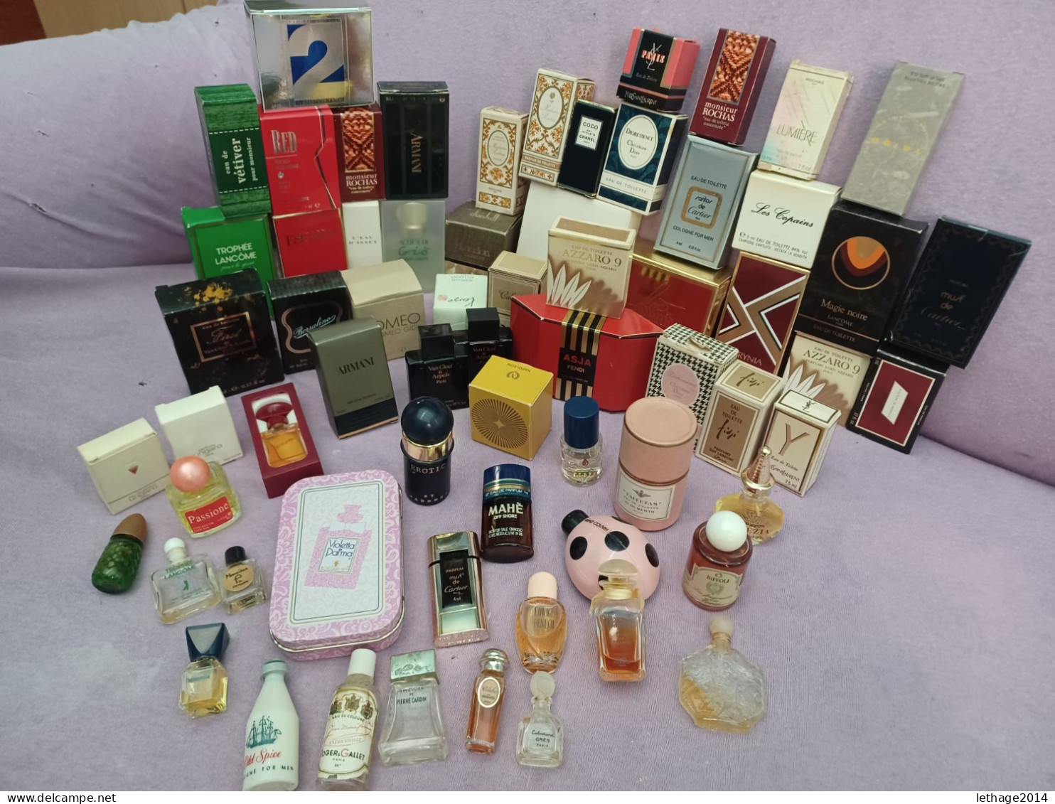 PERFUMES 61 PIECES MANY FAMOUS BRANDS, COLLECTIBLE 62 SCANNERS, SUPER OPPORTUNITY - Miniatures Womens' Fragrances (in Box)