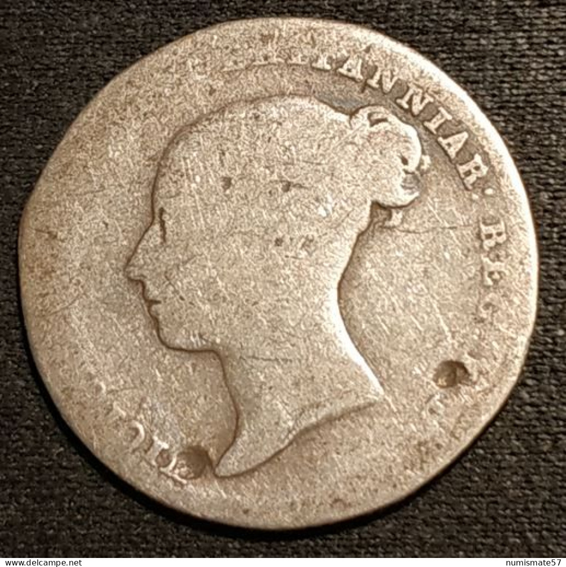 GRANDE BRETAGNE - 6 PENCE 1844 - Argent - Silver - Victoria - Young Head - 1er Type - KM 733 - H. 6 Pence