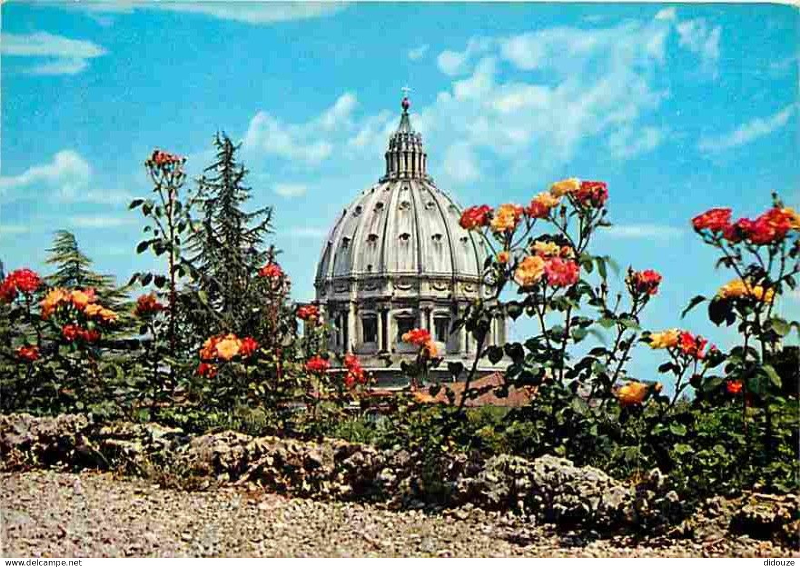 Vatican - La Coupole De St Pierre Depuis Les Jardins Du Vatican - CPM - Voir Scans Recto-Verso - Vatican