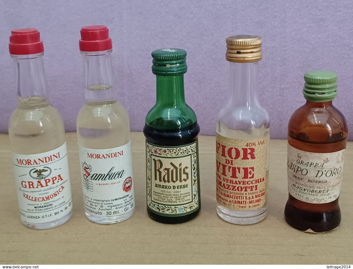 ALCOHOL BOTTLES 51 COLLECTABLE PIECES MANY BRANDS 14 SCANNERS